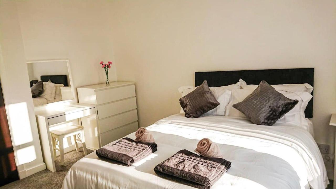 Carnock Road Apartment - Silverburn Shopping Centre Glasgow Dış mekan fotoğraf